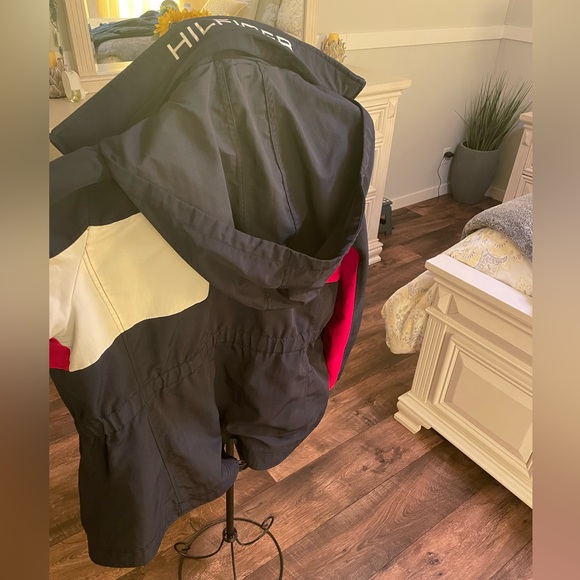 Tommy Hilfiger coat - Picture 4 of 9